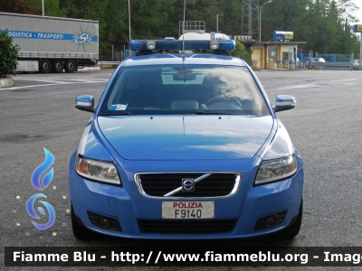 Volvo V50 II serie
Polizia di Stato
Polizia Stradale in servizio sulla rete di Autostrade per l'Italia
POLIZIA F9140
Parole chiave: Volvo V50_IIserie POLIZIAF9140