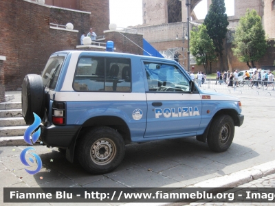 Mitsubishi Pajero SWB II serie
Polizia di Stato
Reparto Mobile
POLIZIA D5775
Parole chiave: Mitsubishi Pajero_SWB_IIserie POLIZIAD5775