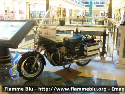 Moto Guzzi 850 T3
Polizia Municipale Roma
Parole chiave: Moto-Guzzi 850_T3