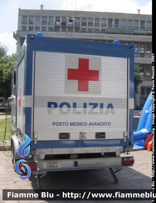 Posto Medico Avanzato
Polizia di Stato
Servizio Sanitario
Sala Operativa
POLIZIA G9044
Parole chiave: Posto_Medico_Avanzato PoliziaG9044 Festa_della_Polizia_2007