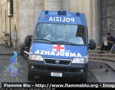 Fiat Ducato III Serie
Polizia di Stato
Servizio Sanitario
Allestimento Bollanti Veicoli Sanitari
POLIZIA F4076
Parole chiave: Fiat Ducato_IIISerie Ambulanza Bollanti PoliziaF4076 Festa_della_Polizia_2007