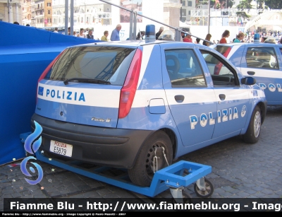 Fiat Punto II Serie
Polizia di Stato
Scuola Guida (Ex Polizia Postale)
POLIZIA E5879
Parole chiave: Fiat Punto_IISerie PoliziaE5879 Festa_della_Polizia_2007