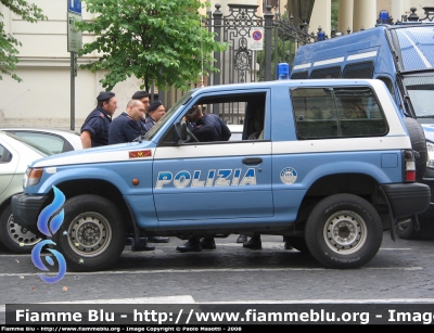 Mitsubishi Pajero SWB II serie
Polizia di Stato
Reparto Mobile
POLIZIA D5775
Parole chiave: Mitsubishi Pajero_Swb_IIserie PoliziaD5775 Festa_della_Polizia_2008