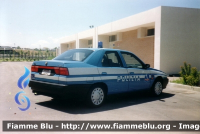 Alfa Romeo 155 II serie
Polizia di Stato
Polizia Stradale in servizio sulla rete di Autostrade S.p.A.
POLIZIA D2043
Parole chiave: Alfa-Romeo 155_IIserie POLIZIAD2043