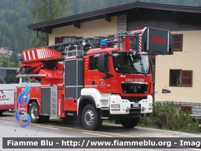 Man TGS 18.440 4x4 I serie
Vigili del Fuoco
Unione Distrettuale delle Giudicarie 
Ospitata dal Corpo Volontario di Madonna di Campiglio (TN)
AutoScala da 32 metri allestimento Metz L32A
VF 0K1 TN
Parole chiave: Man TGS_18.440_4x4_Iserie VF0K1TN