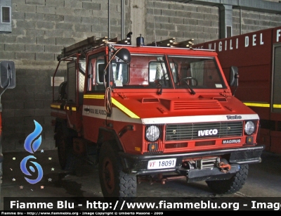 Iveco VM90
Vigili del Fuoco
Comando Provinciale di La Spezia
Distaccamento di Brugnato (SP)
Antincendio Boschivo
VF 18091
Parole chiave: Iveco VM90 VF18091