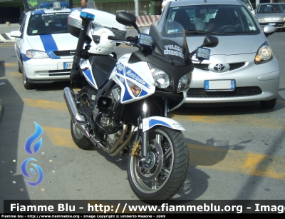 Honda Cbf600
M58 - Polizia Municipale Genova
POLIZIA LOCALE YA 01082
Parole chiave: Honda Cbf600 PM_Genova PoliziaLocaleYA01082