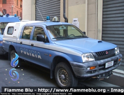 Mitsubishi L200 III serie
Polizia di Stato
Unità Cinofile
POLIZIA E6576
Parole chiave: Mitsubishi L200_IIIserie PoliziaE6576 Festa_della_Polizia_2009