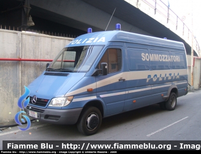 Mercedes-Benz Sprinter II serie
Polizia di Stato
Nucleo Sommozzatori
POLIZIA F3120
Parole chiave: Mercedes-Benz Sprinter_IIserie PoliziaF3120