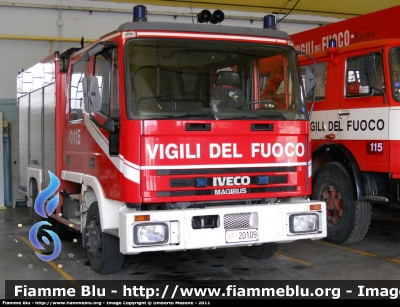 Iveco CityEuroFire 100E21 I serie
Vigili del Fuoco
Comando Provinciale di Cuneo
Distaccamento di Mondovì (CN)
AutoPompaSerbatoio allestimento Iveco-Magirus
VF 20109
Parole chiave: Iveco CityEuroFire_100E21_Iserie VF20109