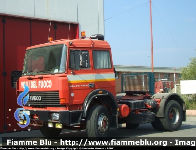 Iveco 190-33
Vigili del Fuoco
Nucleo Elicotteri Vigili del Fuoco Liguria
VF 17181

Parole chiave: IVeco 190-33 VF17181