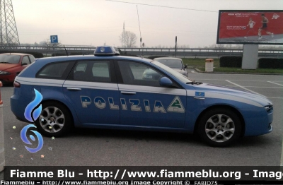 Alfa Romeo 159 Sportwagon
Polizia di Stato
Polizia Stradale in Servizio sulla Rete Autostradale ATIVA 
Parole chiave: Alfa-Romeo 159_Sportwagon