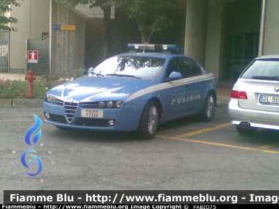 Alfa Romeo 159
Polizia di Stato
Squadra Volante
POLIZIA F7519
Parole chiave: Alfa-Romeo 159 POLIZIAF7519