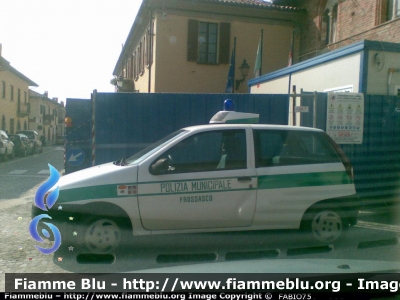 Fiat Punto I Serie
Polizia Municipale Frossasco (TO)
Parole chiave: Fiat_Punto_I_Serie_PM_Frossasco