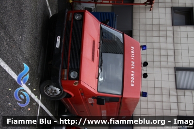 Iveco Daily I serie
Vigili del Fuoco
Comando Provinciale di Roma
Distaccamento Cittadino Nomentano
VF 12780
Parole chiave: Iveco Daily_Iserie VF12780