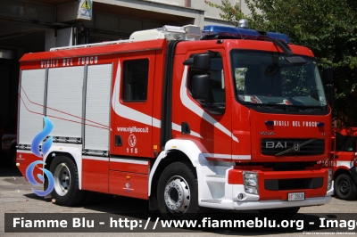 Volvo FL 280 III serie
Vigili del Fuoco
Comando provinciale di Campobasso
Distaccamento di Termoli (CB)
AutoPompaSerbatoio allestimento Bai
VF 25626 
Parole chiave: Volvo FL_280_IIIserie VF25626