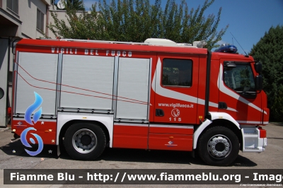 Volvo FL 280 III serie
Vigili del Fuoco
Comando provinciale di Campobasso
Distaccamento di Termoli (CB)
AutoPompaSerbatoio allestimento Bai
VF 25626 
Parole chiave: Volvo FL_280_IIIserie VF25626