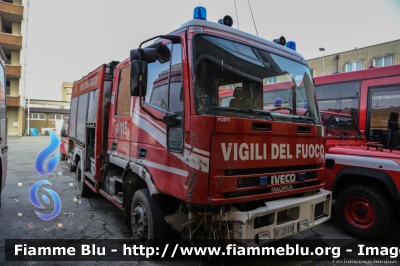 Iveco City2000 100E21 I serie
Vigili del Fuoco
Comando Provinciale di Torino
AutoPompaSerbatoio allestimento Iveco-Magirus
VF 21118
Parole chiave: Iveco City2000_100E21_Iserie VF21118