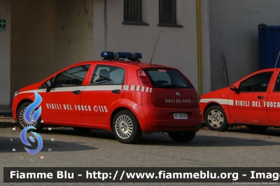 Fiat Grande Punto
Vigili del Fuoco
Comando Provinciale di Torino
VF 25130
Parole chiave: Fiat Grande_Punto VF25130