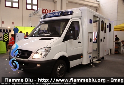 Mercedes-Benz Sprinter III Serie
Ambulanza Prototipo della B.A.U.S.

Parole chiave: Mercedes-Benz Sprinter_IIISerie_Ambulanza Prototipo B.A.U.S._REAS 2009