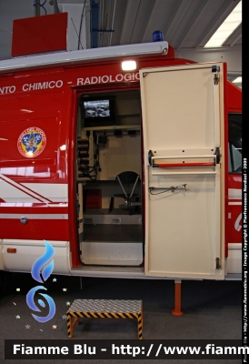 Iveco Daily IV serie
Vigili del Fuoco
Corpo Permanente di Aosta
Nucleo NBCR
AutoFurgone allestimento GB Barberi
VF 24231
Parole chiave: Iveco Daily_IVserie VF24231 Reas_2009