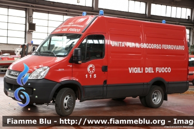 Iveco Daily IV serie restyle
Vigili del Fuoco
Comando Provinciale di Milano
Unità per il Soccorso Ferroviario
Esemplare unico
VF 26518
Parole chiave: Iveco Daily_IVserie_restyle VF26518