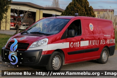 Fiat Scudo IV serie
Vigili del Fuoco
Comando Provinciale di Firenze
Nucleo NBCR
VF 26213
Parole chiave: Fiat Scudo_IVserie VF26213