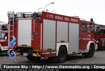 Iveco EuroFire 150E27 I serie
Vigili del Fuoco
Fotografato presso l'officina Iveco Luigi Ferrari
VF 18945
Parole chiave: Iveco EuroFire_150E27_Iserie VF18945