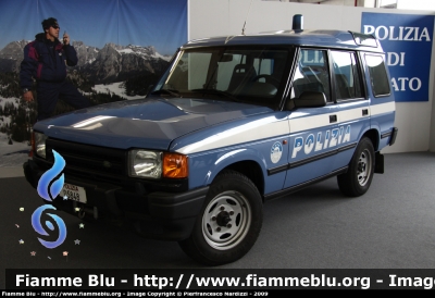 Land Rover Discovery I serie
Polizia di Stato
Soccorso Alpino
Centro Addestramento Alpino Moena
POLIZIA D5848

Parole chiave: Land-Rover Discovery_Iserie PoliziaD5848_REAS 2009