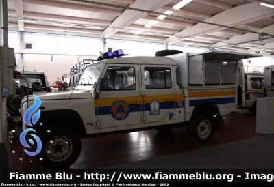 Land Rover Defender 130 Td5
Protezione Civile
Associazione Volontari di Protezione Civile Vallecamonica Alto Sebino - O.N.L.U.S.

Parole chiave: Land-Rover Defender 130_PC Procivil Camunia_REAS 2009