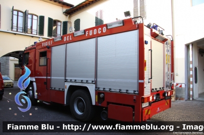 Mercedes-Benz Actros 1832 II serie
Vigili del Fuoco
Comando Provinciale di Firenze
AutoPompaSerbatoio bimodale (strada-rotaia) allestimento Bai
VF 24125
Parole chiave: Mercedes-Benz Actros_1832_IIserie VF24125