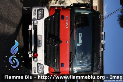 Mercedes-Benz Actros 1832 II serie
Vigili del Fuoco
Comando Provinciale di Firenze
AutoPompaSerbatoio bimodale (strada-rotaia) allestimento Bai
VF 24125
Parole chiave: Mercedes-Benz Actros_1832_IIserie VF24125