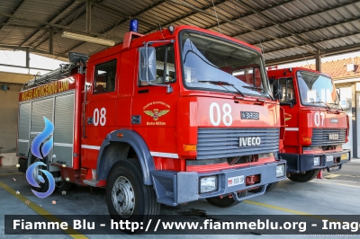 Iveco 190-26
Marina Militare Italiana
Servizio Antincendio
MariStaEli Luni
Allestimento Baribbi
MM 294 SP
MM 355 SP
Parole chiave: Iveco 190-26 MM294SP MM355SP