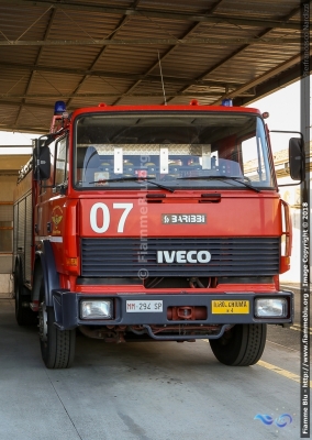 Iveco 190-26
Marina Militare Italiana
Servizio Antincendio
MariStaEli Luni
Allestimento Baribbi
MM 294 SP
Parole chiave: Iveco 190-26 MM294SP