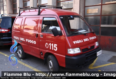 Piaggio Porter II serie
Vigili del Fuoco
Comando Provinciale di Milano
VF 21924
Parole chiave: Piaggio Porter_IIserie VF21924