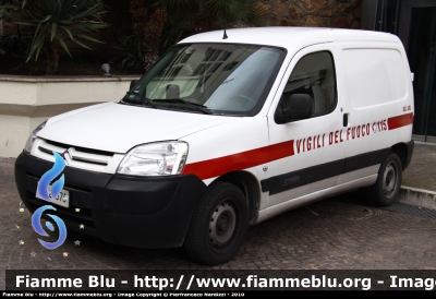 Citroen Berlingo I serie
Vigili del Fuoco
Comando Provinciale di Roma
VF 24575
Parole chiave: Citroen Berlingo_Iserie VF24575