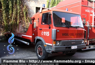 Iveco 100-13
Vigili del Fuoco
Comando Provinciale di Milano
Carro soccorso e recupero
VF 21247
Parole chiave: Iveco 100-13 VF21247