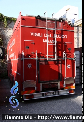 Fiat ?
Vigili del Fuoco
Comando Provinciale di Milano
Nucleo NBCR
VF 21019
Parole chiave: Fiat VF21019