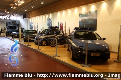 Fiat Marea I serie
Polizia di Stato
Squadra Volante
Esemplare esposto presso il Museo delle auto della Polizia di Stato
POLIZIA D9190
Parole chiave: Fiat Marea_Iserie POLIZIAD9190