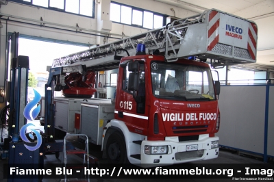 Iveco EuroFire 150E28 II serie 
Vigili del Fuoco
Comando Provinciale di Viterbo 
AutoScala da 30 metri allestimento Iveco-Magirus
fotografata presso l'officina Iveco Luigi Ferrari
VF 22942
Parole chiave: Iveco EuroFire_150E28_IIserie VF22942