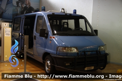 Fiat Ducato II serie
Polizia di Stato
Reparto Mobile
Esemplare esposto presso il Museo delle auto della Polizia di Stato
POLIZIA D5601
Parole chiave: Fiat Ducato_IIserie POLIZIAD5601