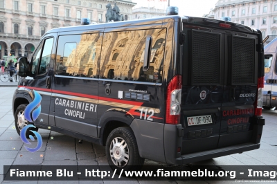 Fiat Ducato X250
Carabineri
Unità Cinofile
CC DF 090
Parole chiave: Fiat Ducato_X250 CCDF090