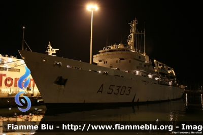 Nave A5303 "Ammiraglio Magnaghi"
Marina Militare Italiana
