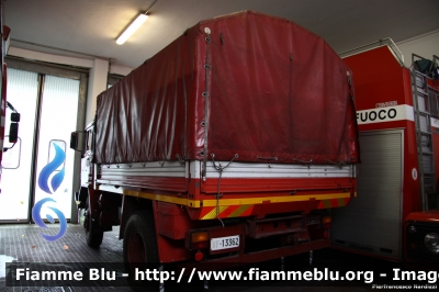 Iveco 90PC
Vigili del Fuoco
Comando Provinciale di Roma
Distaccamento Cittadino di Roma Eur
VF 13362
Parole chiave: Iveco 90PC VF13362