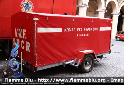 Carrello NBCR
Vigili del Fuoco
Comando Provinciale di Roma
Distaccamento Cittadino "Ostiense"
VF R 2729
Parole chiave: Carrello NBCR VFR2729