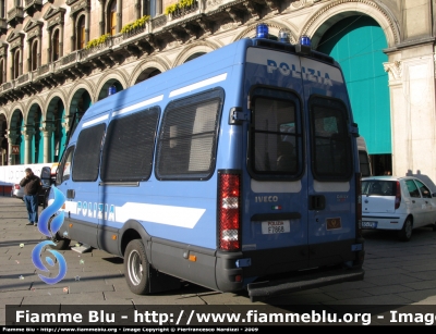 Iveco Daily IV serie
Polizia di Stato
Reparto Mobile
POLIZIA F7868
Parole chiave: Iveco Daily_IVserie PoliziaF7868