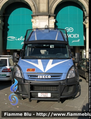 Iveco Daily IV serie
Polizia di Stato
Reparto Mobile
POLIZIA F7882
Parole chiave: Iveco Daily_IVserie PoliziaF7882