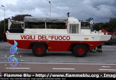 Iveco 6640G
Vigili del Fuoco
Mezzo Anfibio per Interventi in Ambiente Ostile
Comando Provinciale di Livorno
VF 14570
Parole chiave: Iveco 6640G VF14570