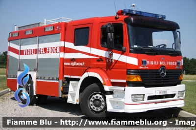 Mercedes-Benz Atego I serie
Vigili del Fuoco
Comando Provinciale di Como
Distaccamento di Appiano Gentile (CO)
AutoPompaSerbatoio allestimento Bai
Nuova Livrea
VF 21305
Parole chiave: Mercedes-Benz Atego_Iserie VF21305