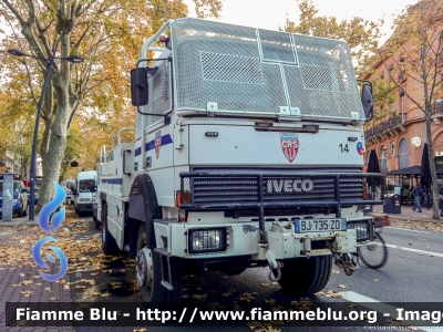 Iveco 190.33 4x4
France - Francia
Police Nationale
Compagnies Républicaines de Sécurité
Parole chiave: Iveco 190.33_4x4